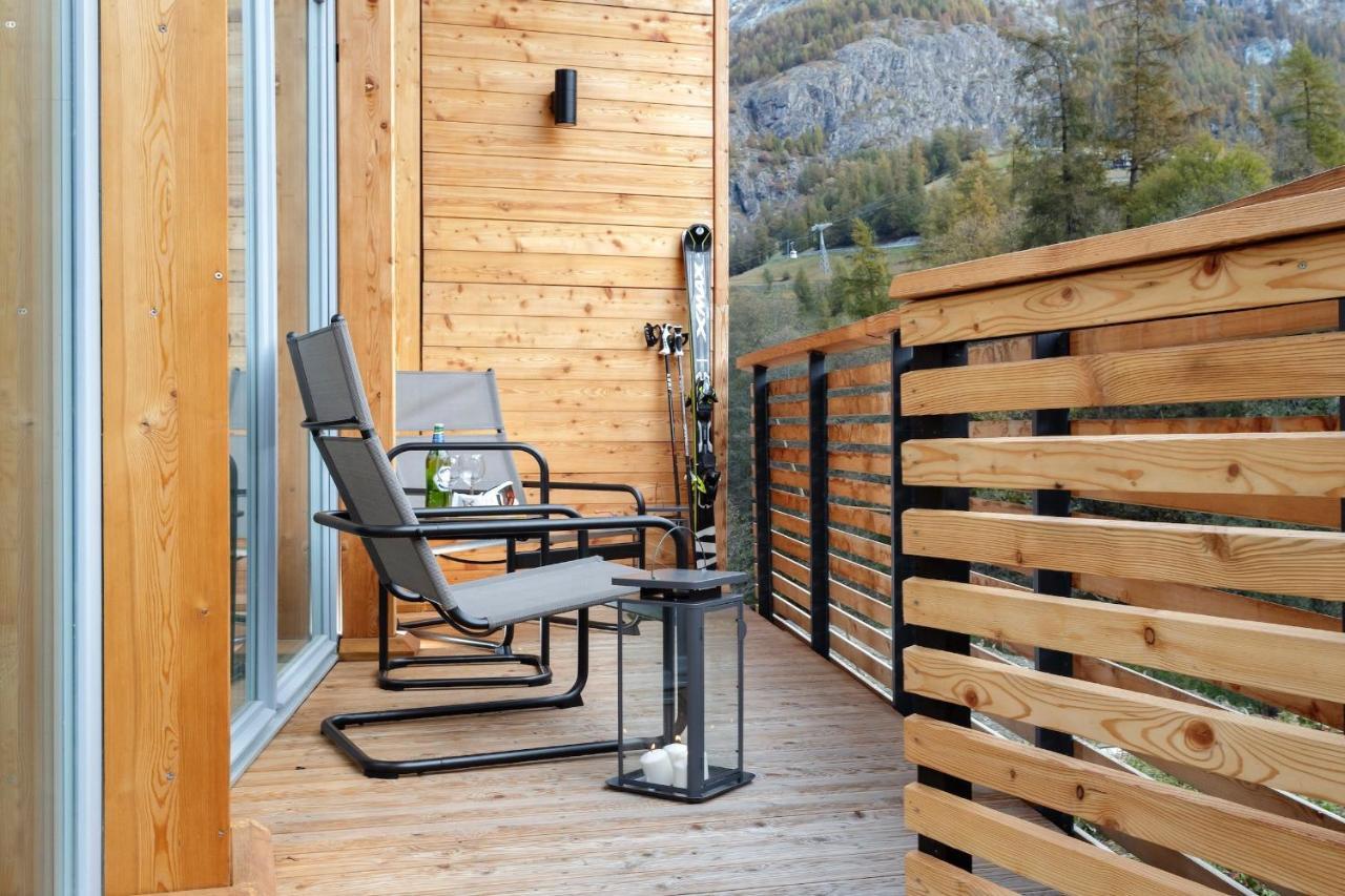 Hellochalet - Chalet Northern Lights - Family Ski Chalet With Garden Walking Distance Lift Valtournenche Bagian luar foto