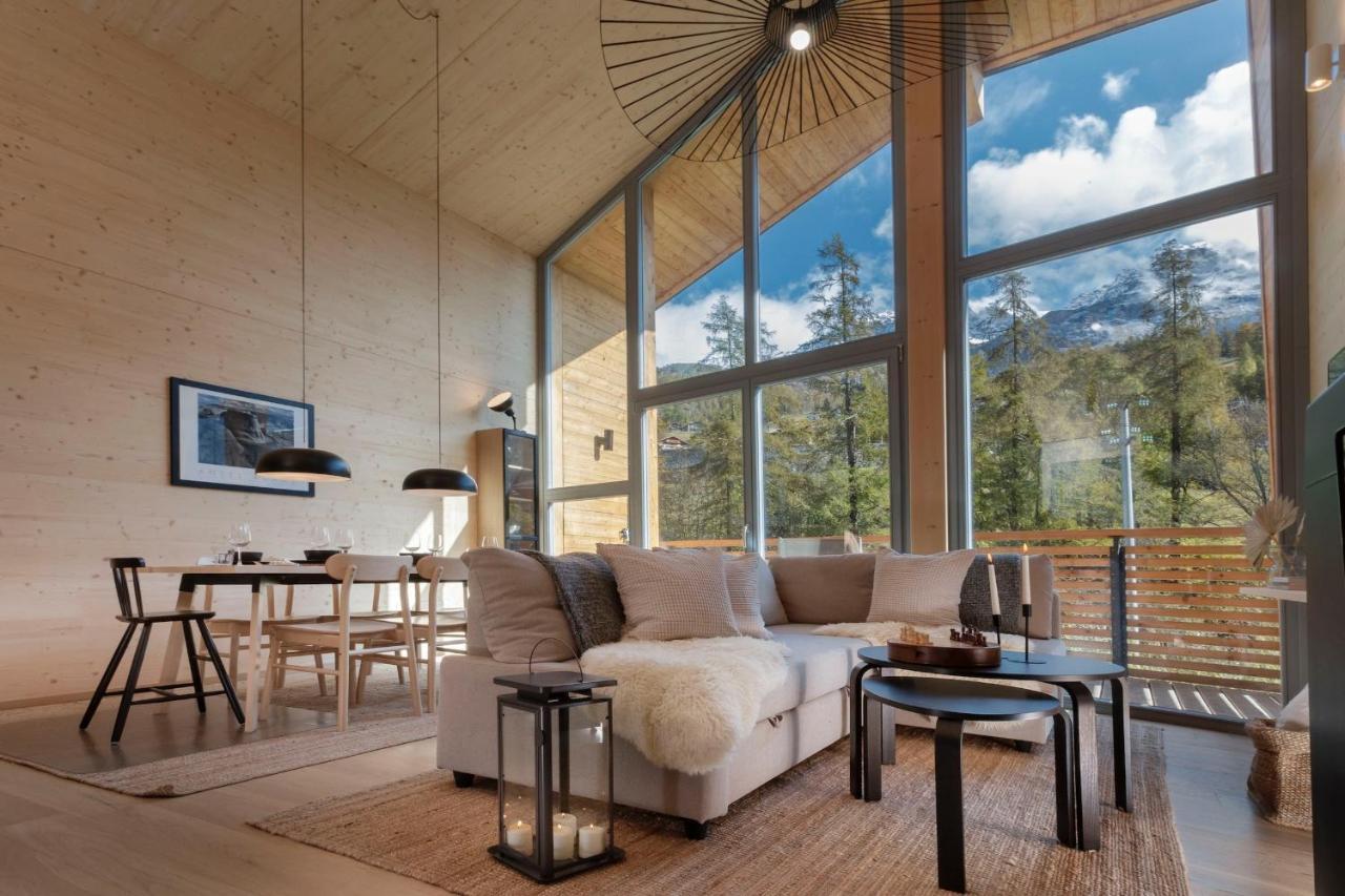 Hellochalet - Chalet Northern Lights - Family Ski Chalet With Garden Walking Distance Lift Valtournenche Bagian luar foto