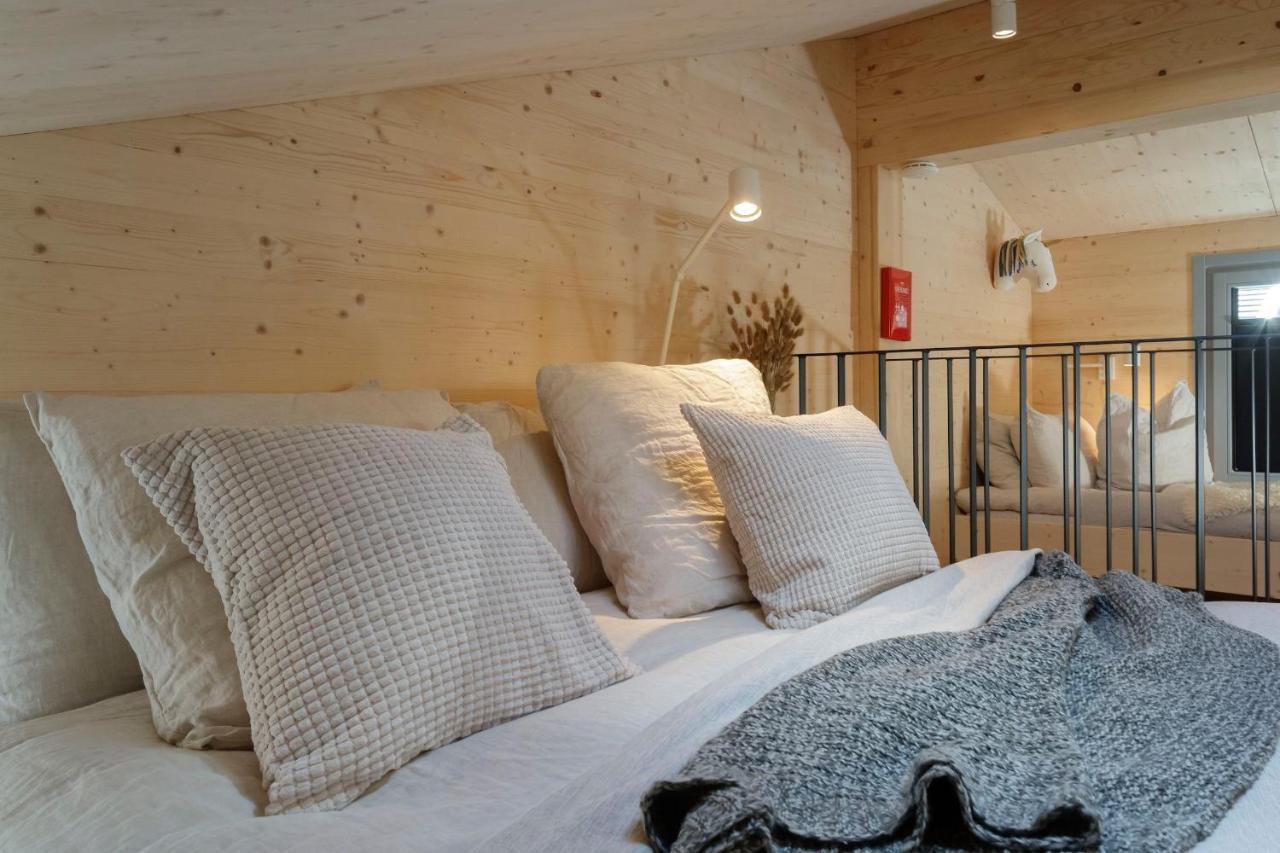 Hellochalet - Chalet Northern Lights - Family Ski Chalet With Garden Walking Distance Lift Valtournenche Bagian luar foto